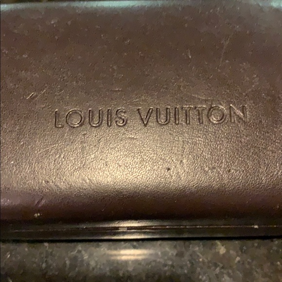 Louis Vuitton sunglasses - Picture 4 of 4